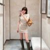 리브드 카라 티셔츠 + 스커트 세트 (부조 디자인)